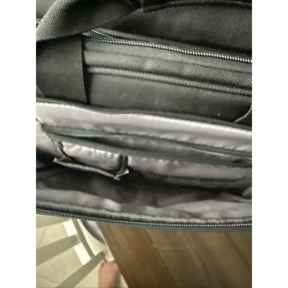 Samsonite laptop briefcase